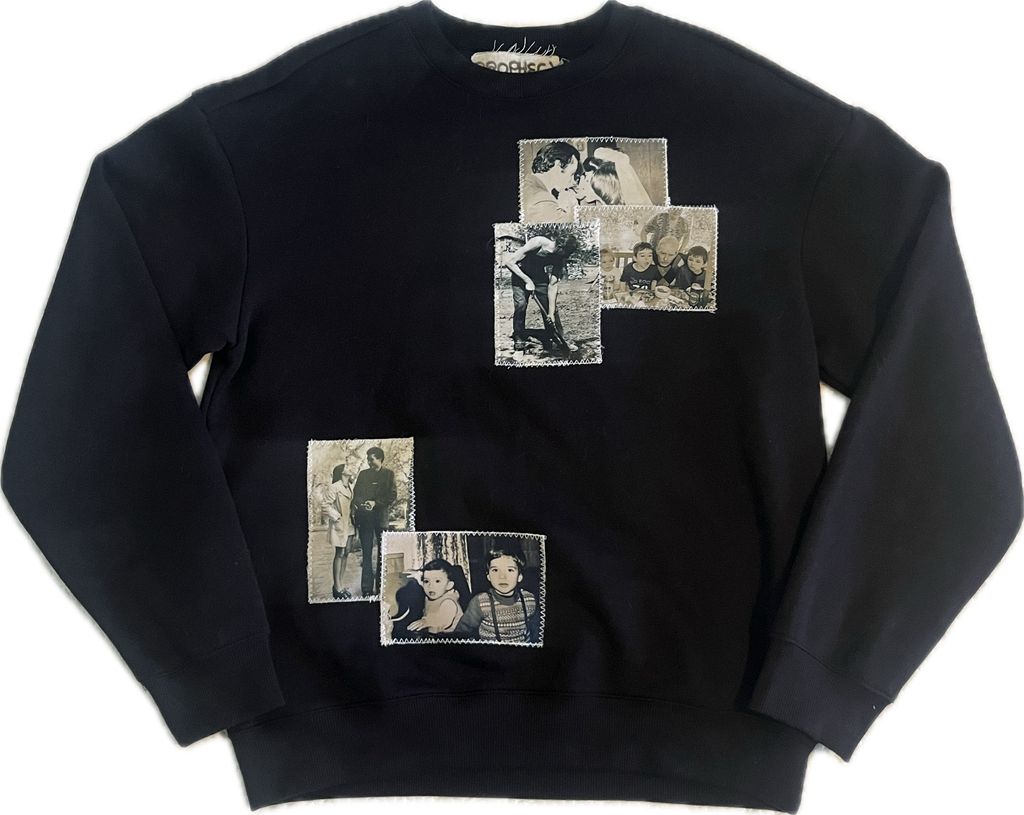 FAMILY CREWNECK